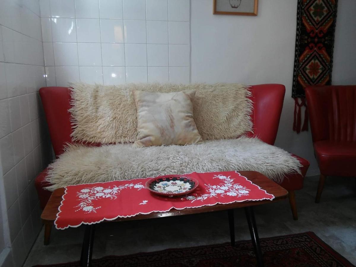 Apartman Kuckoval Apartment Balatonfoldvar Bagian luar foto