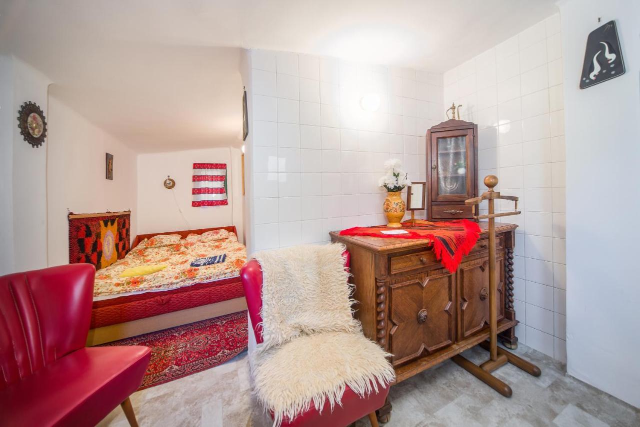Apartman Kuckoval Apartment Balatonfoldvar Bagian luar foto